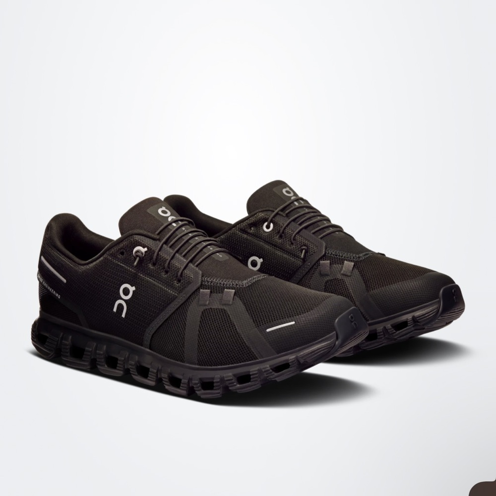 On Cloud 6 Triple Black